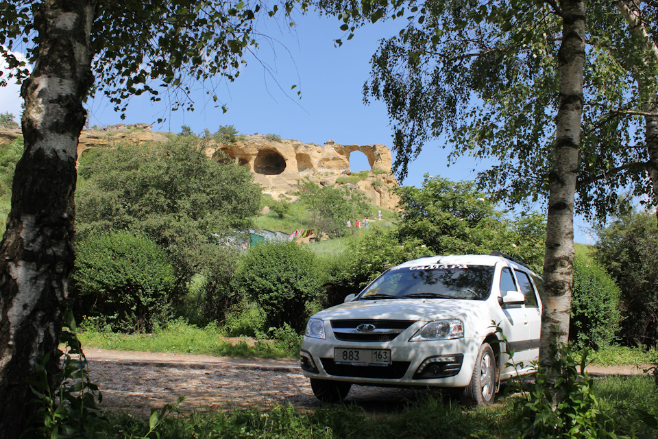12 — Lada Ларгус