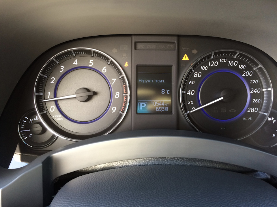 Фото в бортжурнале Infiniti QX70. Запчасти на фото: O1004