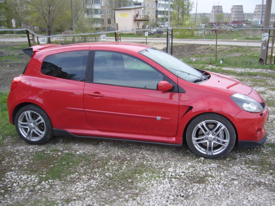 Фото в бортжурнале Renault Clio Sport III