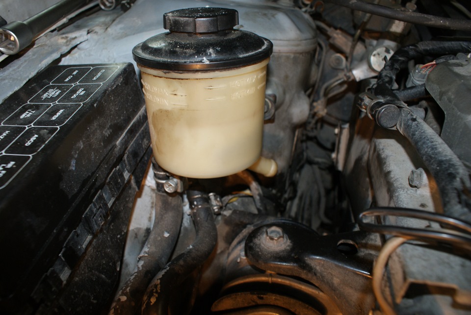 Фото в бортжурнале Nissan Cefiro (A32)
