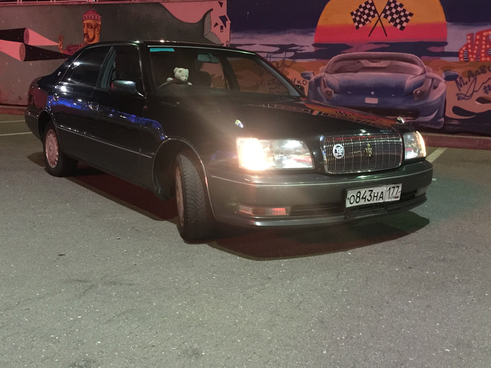 Фото в бортжурнале Toyota Crown Majesta (S150)