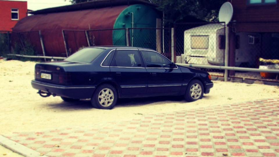 Ford Scorpio 2.0i N9D