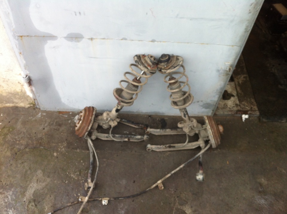 Фото в бортжурнале Nissan Almera II (N16)