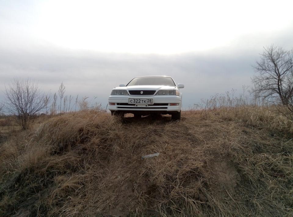 Фото в бортжурнале Toyota Mark II (100)