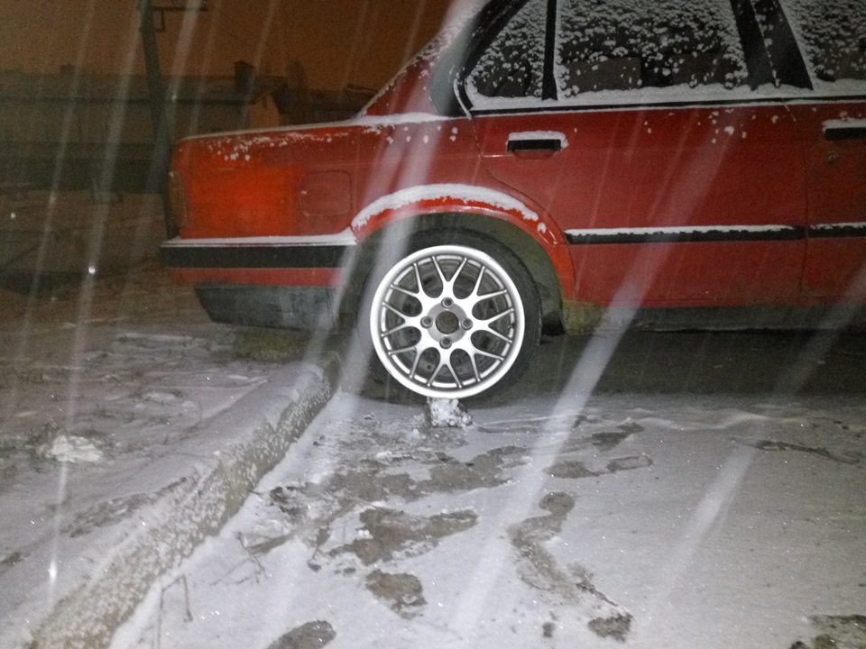 Фото в бортжурнале BMW 3 series (E30)
