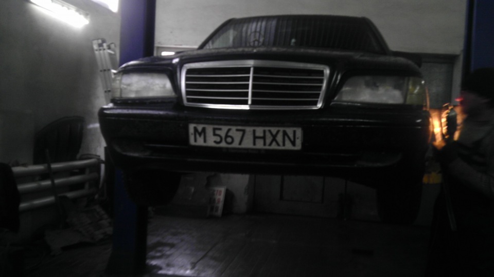 Фото в бортжурнале Mercedes-Benz C-Class (W202)