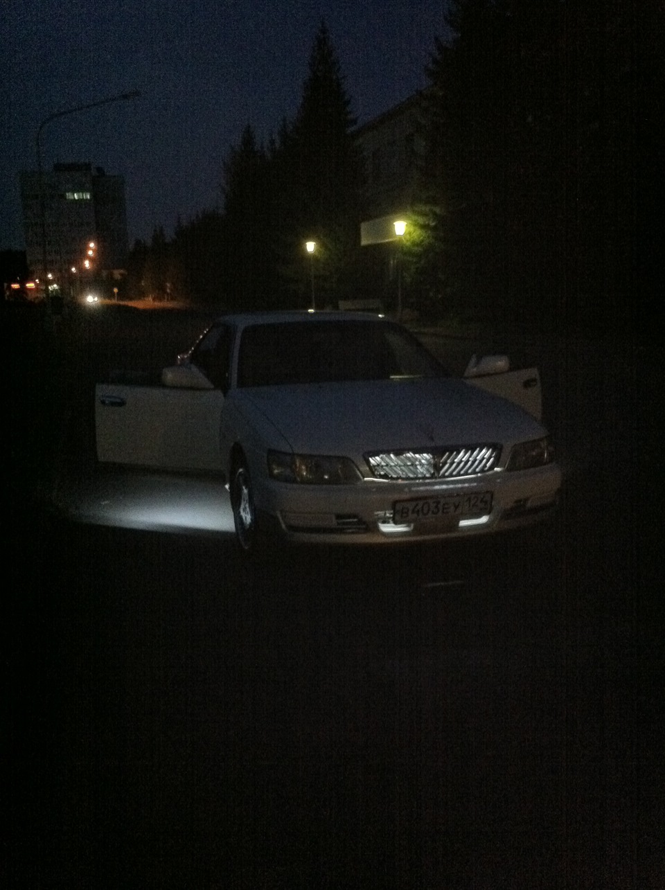 Фото в бортжурнале Nissan Laurel (C35)