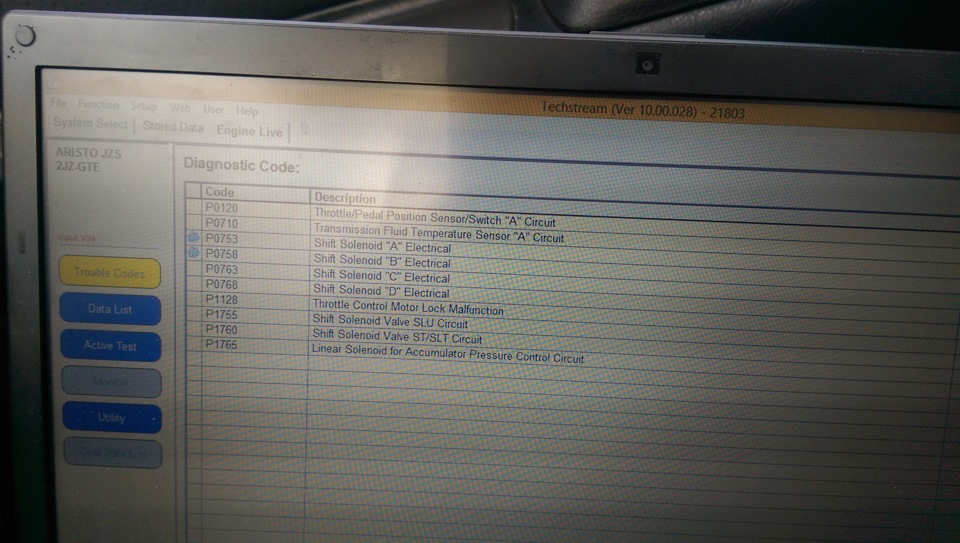 Photo from the logbook Lexus IS I. Found on photo: P0120, P1128, P1755, P1760, P1765