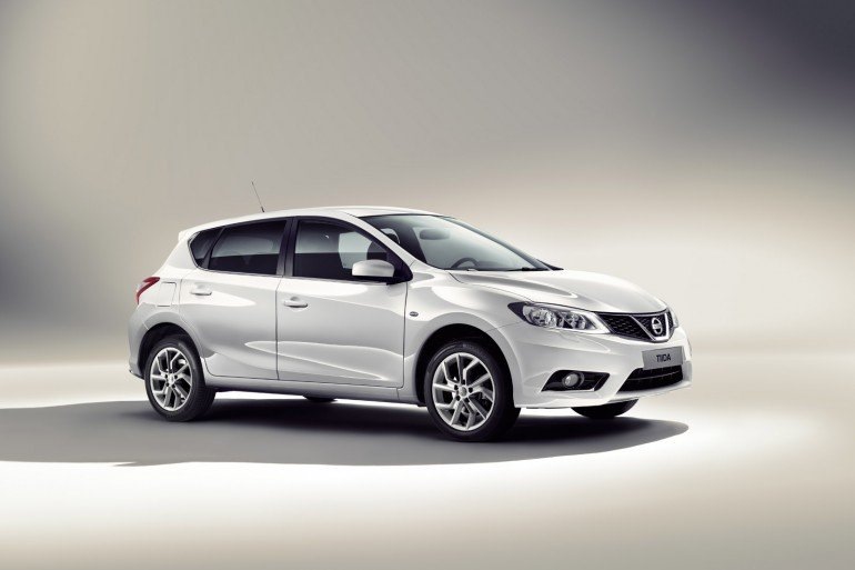 Фото в бортжурнале Nissan Tiida (1G)