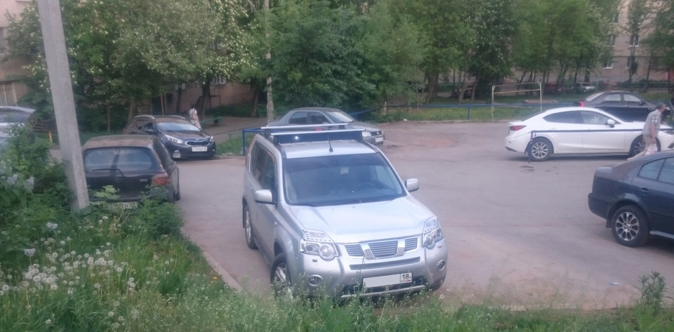 Фото в бортжурнале Nissan X-Trail II (t31)
