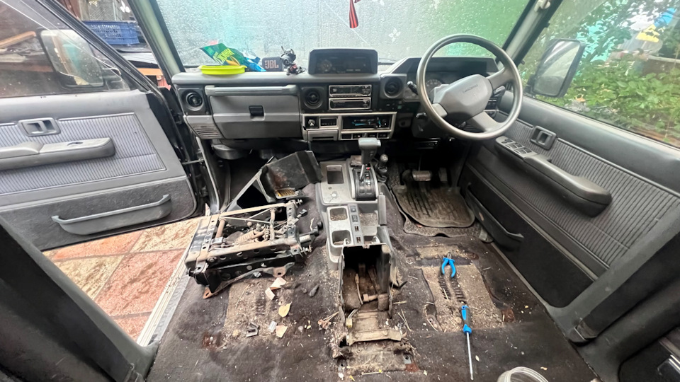Фото в бортжурнале Toyota Land Cruiser Prado 70-series