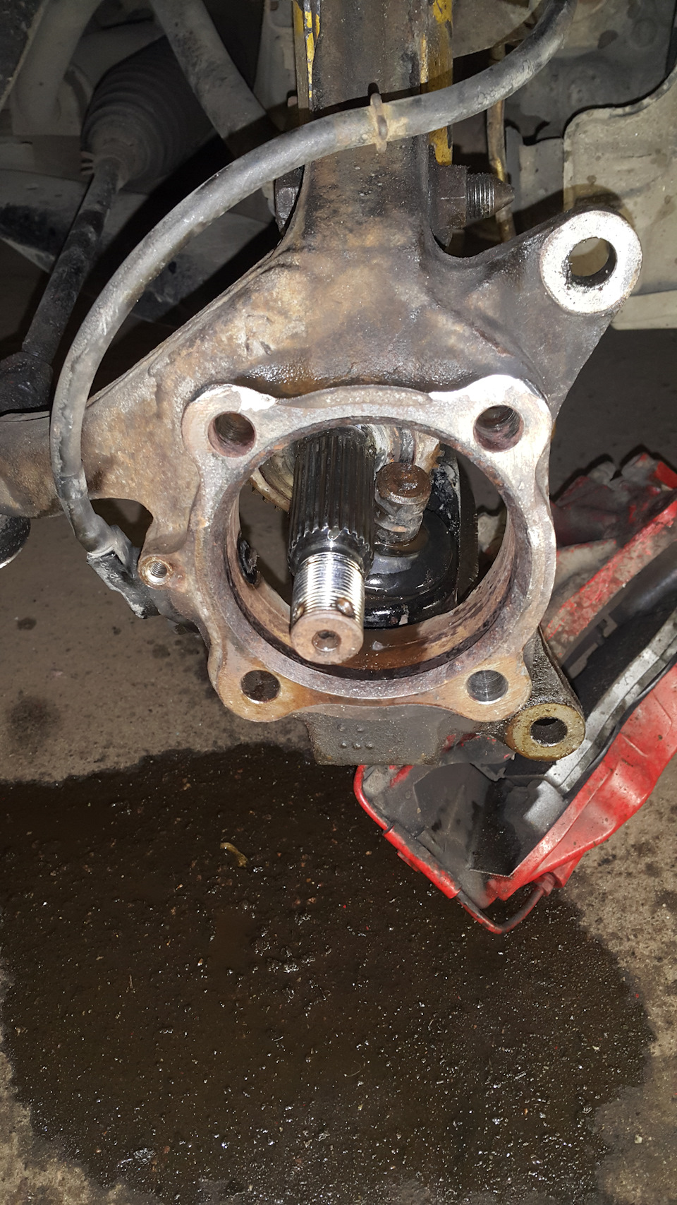 Все в ржавчине — Mitsubishi Airtrek Turbo