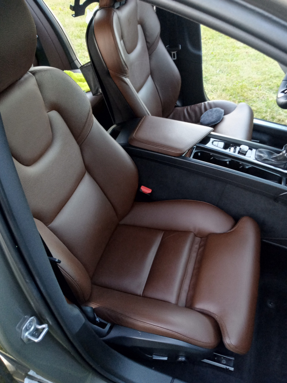 Фото в бортжурнале Volvo V60 Cross Country (2G)