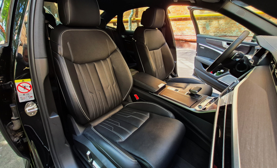 Фото в бортжурнале Audi A6 (C8)