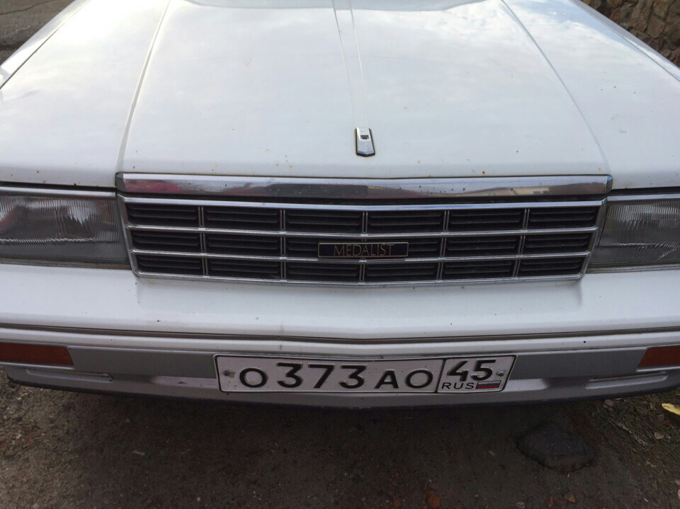 Фото в бортжурнале Nissan Laurel (C32)