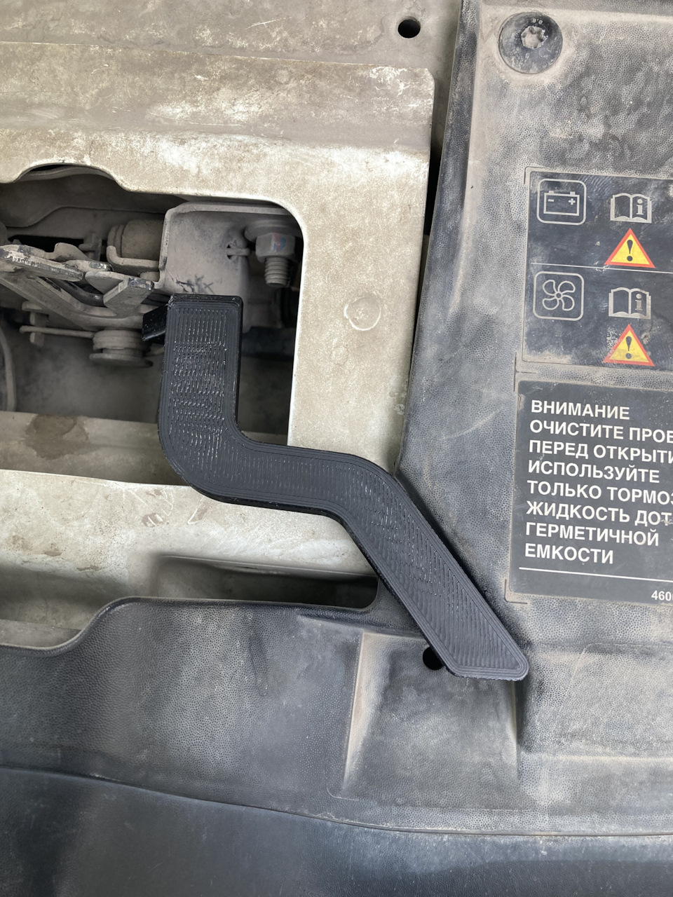 Заказал, поставил, радуюсь😅 — Renault Logan (2G)