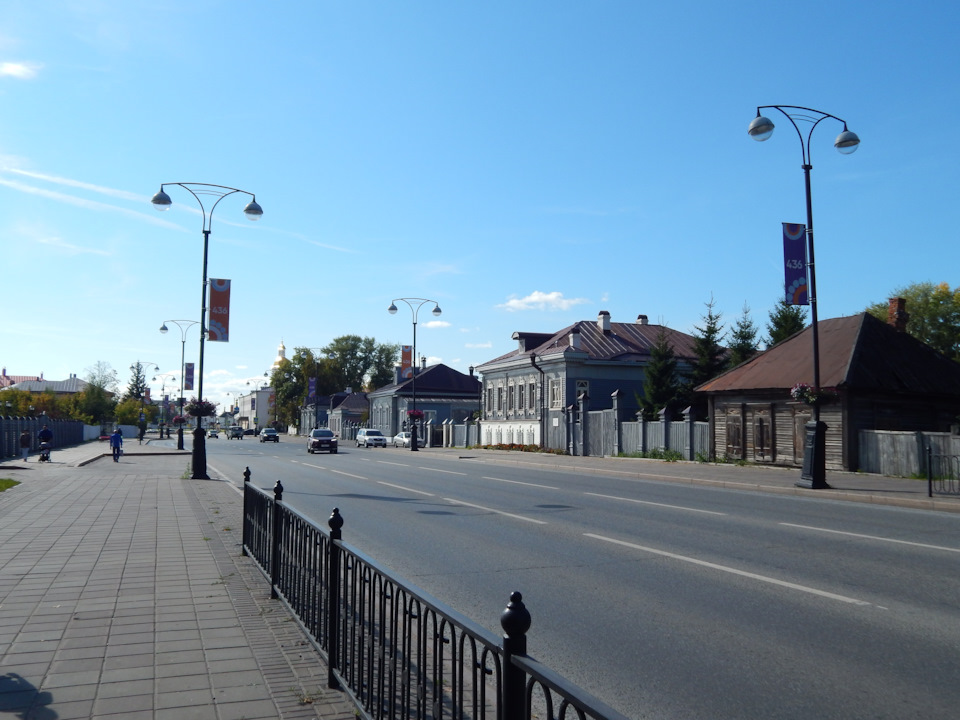Атмосфера старинного города — Toyota Caldina (210)