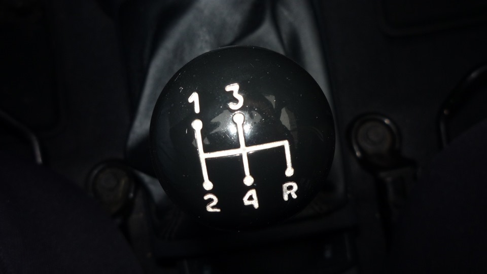 Насколько же эта ручка приятнее и роднее)) — Lada 2103