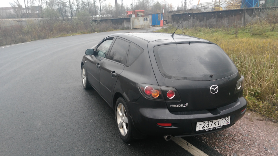 Mazda 3 2.0 ХрустиК