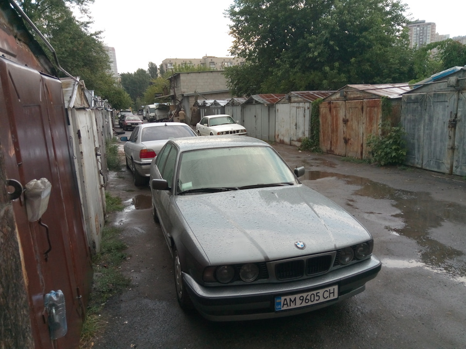 Фото в бортжурнале BMW 5 series (E34)