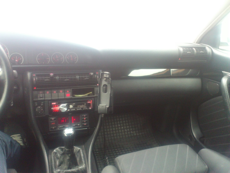 Фото в бортжурнале Audi A6 (C4)