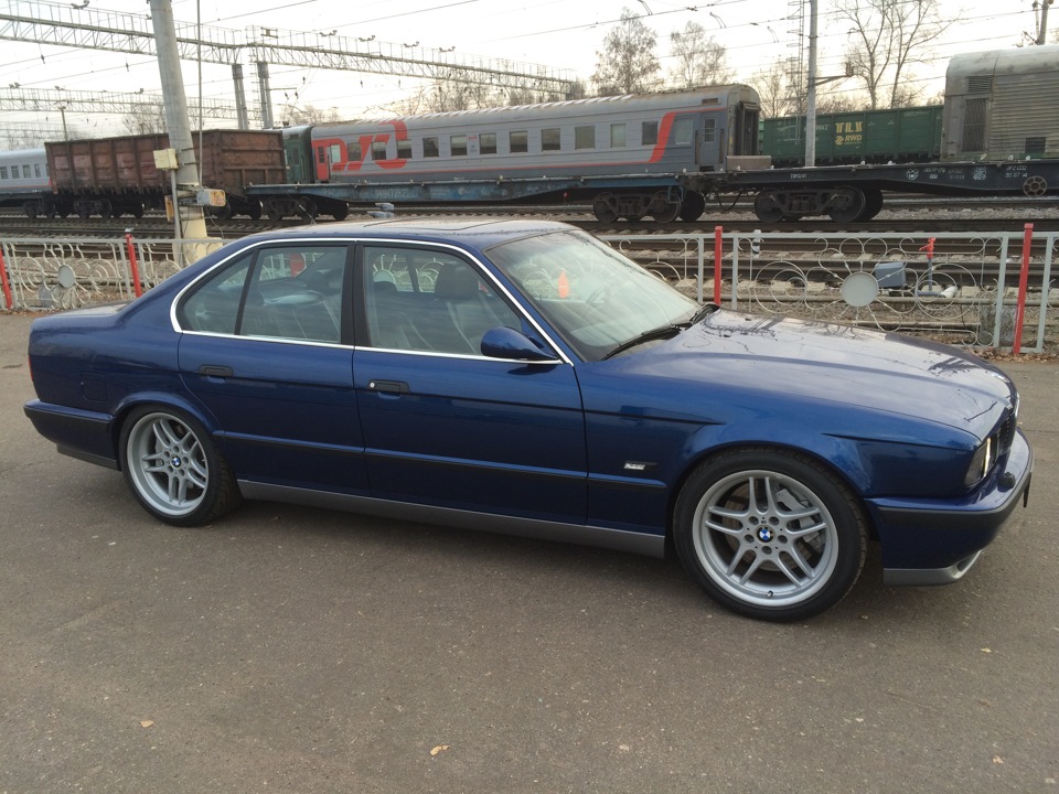 Фото в бортжурнале BMW M5 (E34)