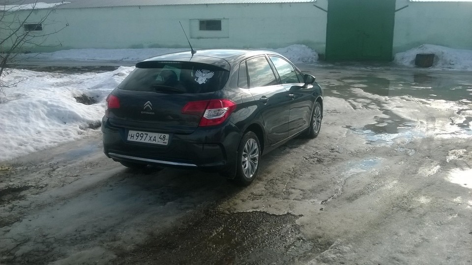 Фото в бортжурнале Citroen C4 (2G)