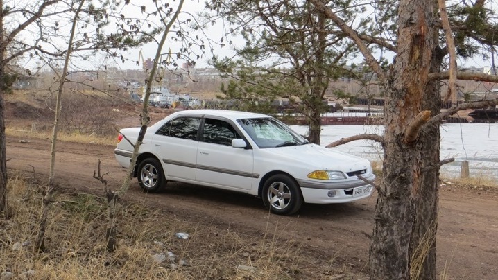 Toyota Carina トヨタカリーナブラーツク