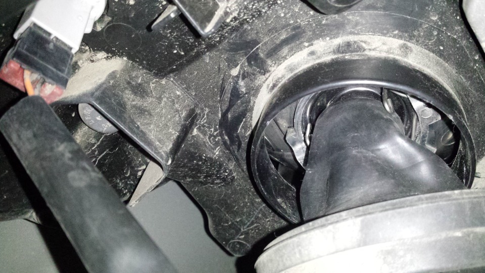 Фото в бортжурнале Nissan Note (1G)