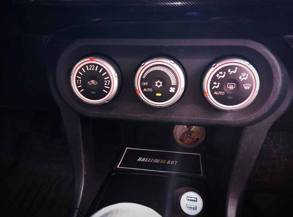 Фото в бортжурнале Mitsubishi Lancer X