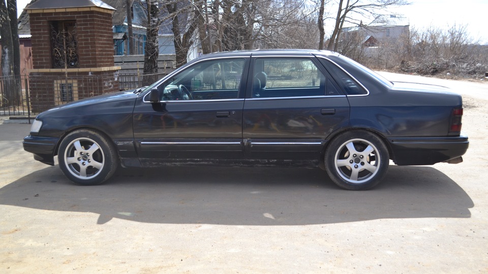 Ford Scorpio Ghia