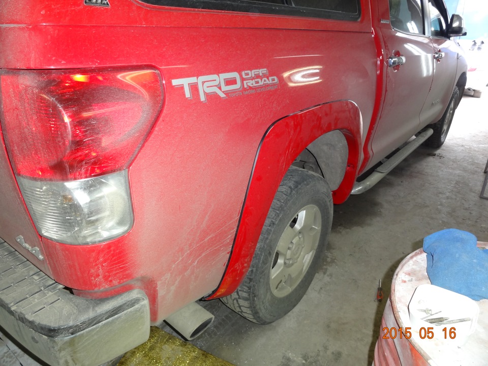 Фото в бортжурнале Toyota Tundra (II)