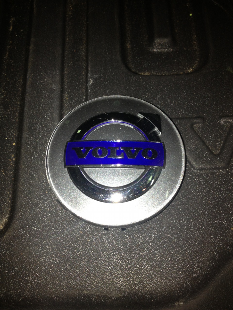 Колпачек. — Volvo XC60 (1G)