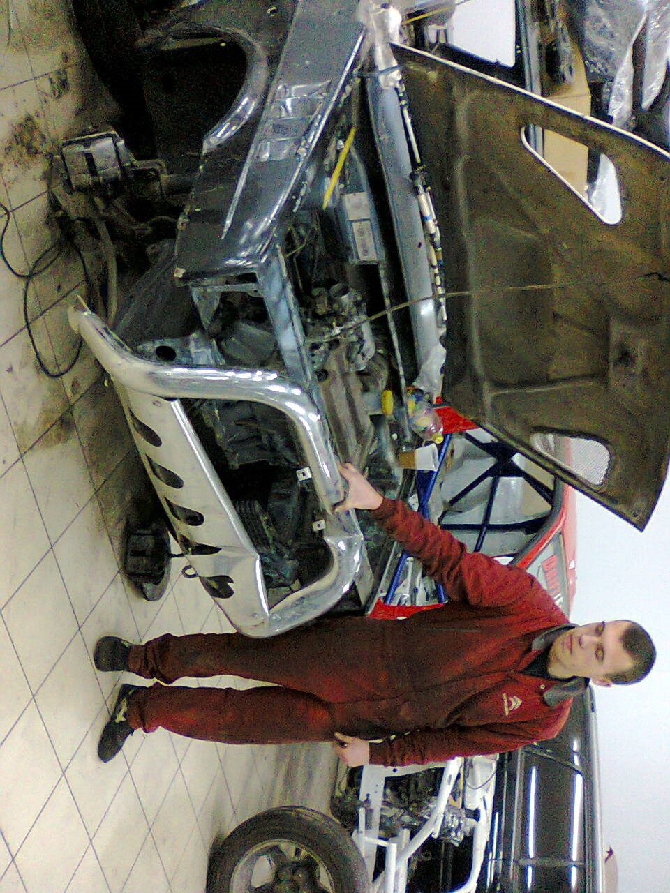 друг фигней страдает))) кенгурятник с пострадавшего аутлэндэра(( — Lada 2109