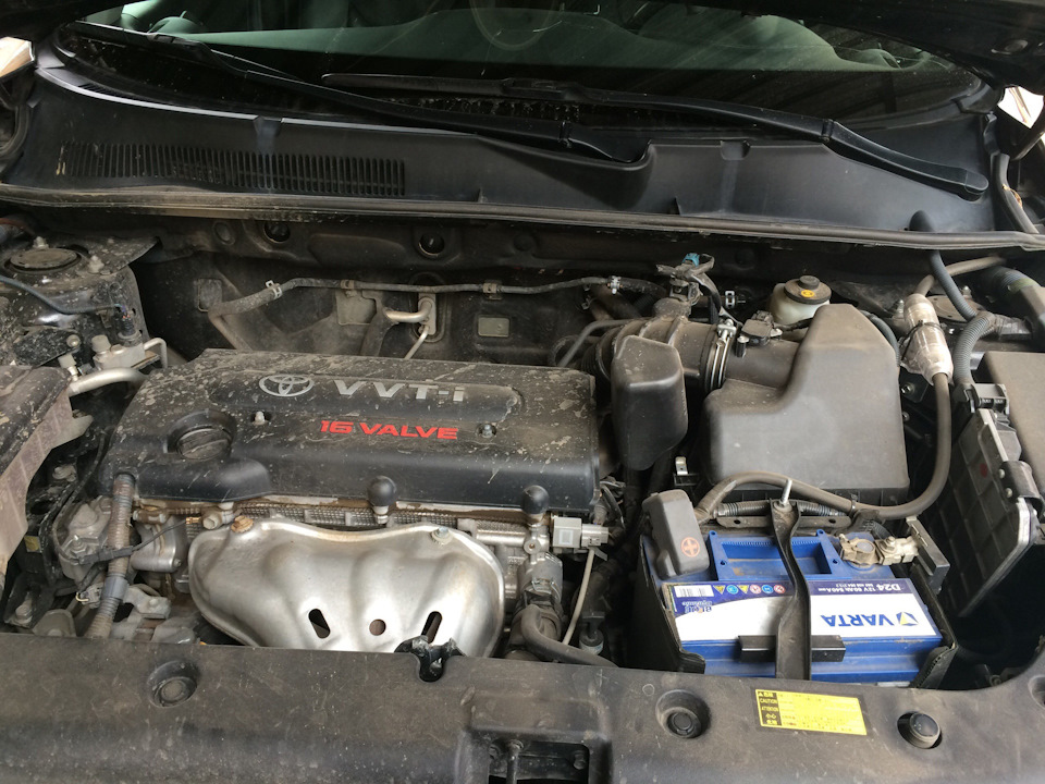Новый АКБ — Toyota RAV4 (III)