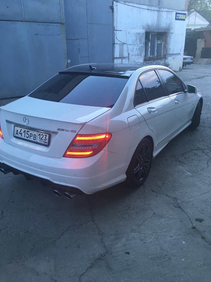 Фото в бортжурнале Mercedes-Benz C-Class (W204)