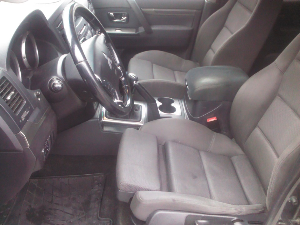 Фото в бортжурнале Mitsubishi Pajero (4G)