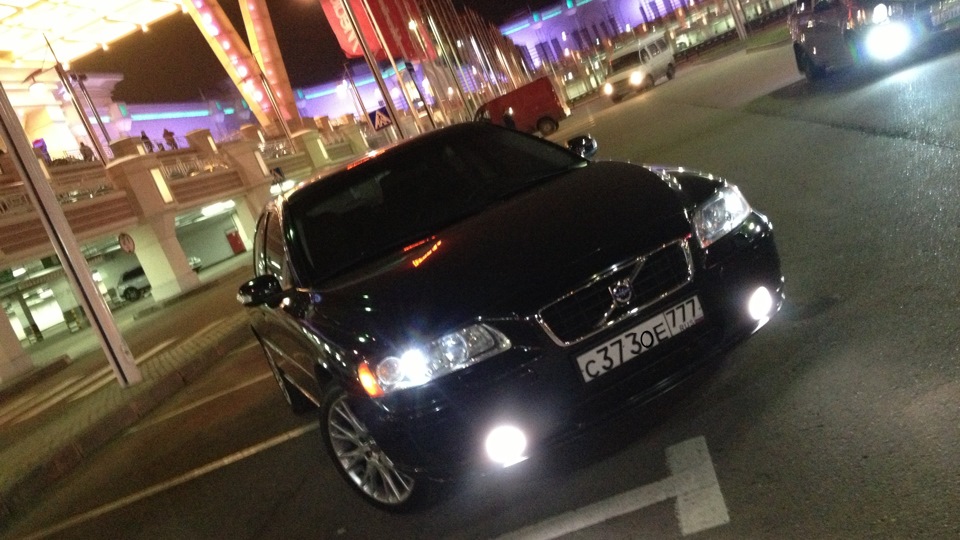 Volvo S60 Чёрный ЛоСь