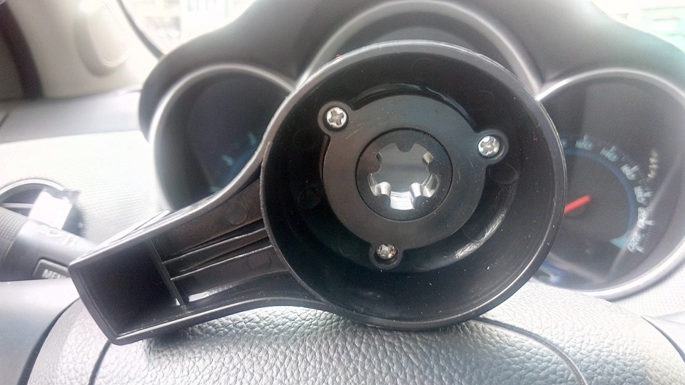 Держатель для сумок — Chevrolet Cruze (1G)