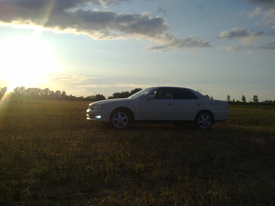 Фото в бортжурнале Toyota Chaser (100)