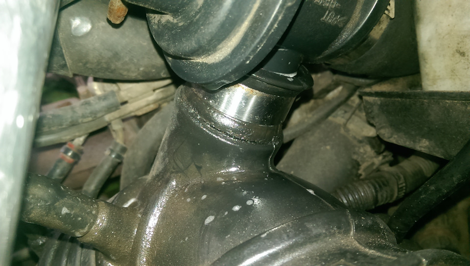… — Mitsubishi Airtrek Turbo