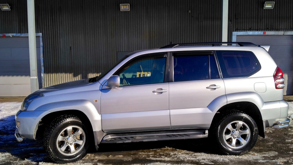 Toyota Land Cruiser Prado "БА-120"