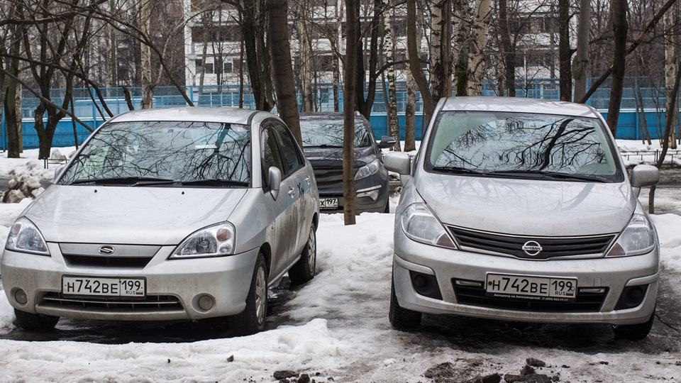 Nissan Tiida Серая стрела 1,6 АКПП