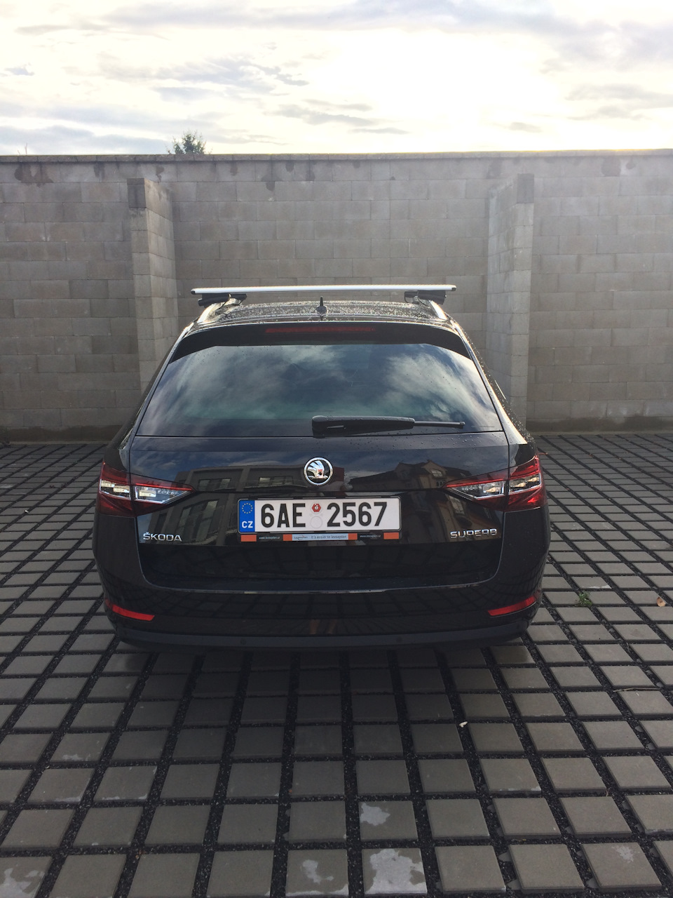 симпатично — Skoda Superb Combi (Mk3)
