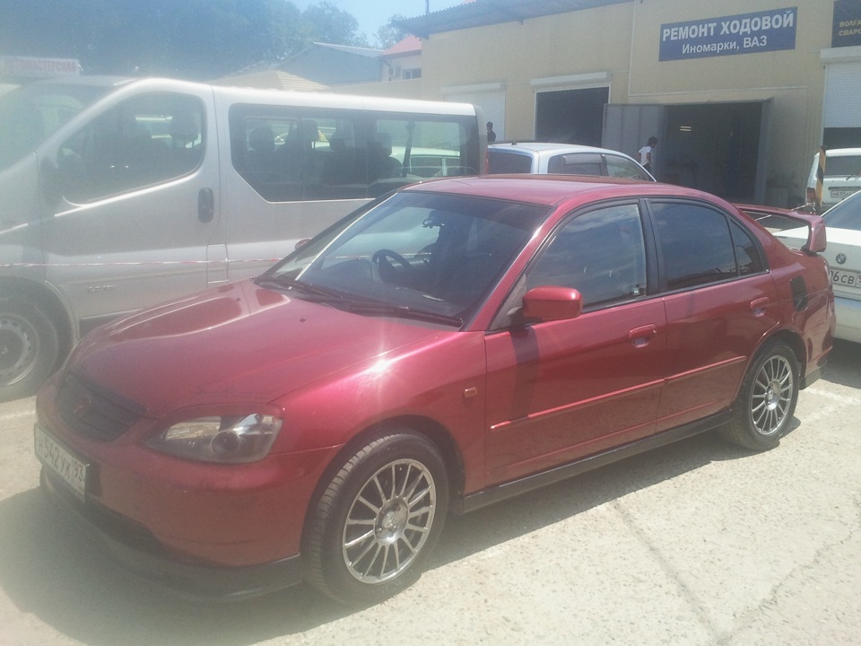 Фото в бортжурнале Honda Civic (7G)