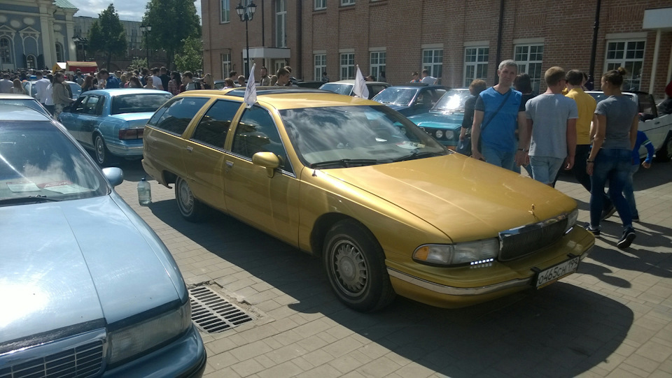Фото в бортжурнале Lincoln Town Car II