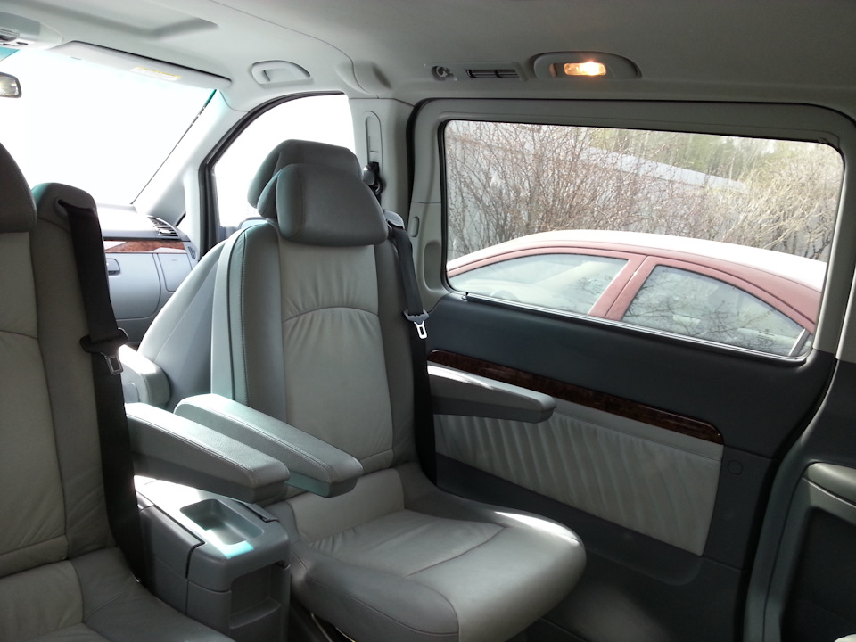 Фото в бортжурнале Mercedes-Benz Viano (W639)