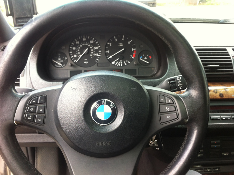 Фото в бортжурнале BMW X5 (E53)