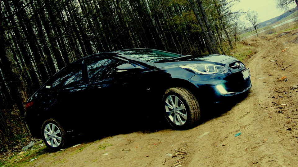 Hyundai Solaris black 13