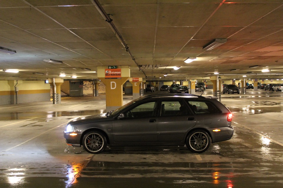 Фото в бортжурнале BMW 5 series (E39)